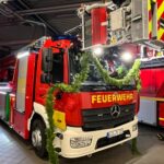 FW Tönisvorst: Einsegnung der neuer Drehleiter für die Feuerwehr Tönisvorst