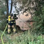 FW-E: Brand einer abgelegenen Hütte – schwierige Zuwegung für die Einsatzkräfte