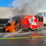 FW-E: Rettungswagen steht in Vollbrand – keine Personen verletzt