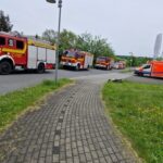 FW-EN: Gefahrguteinsatz und Brand an einer Photovoltaikanlage – Hattinger Feuerwehr zweimal mit Großaufgebot im Paralleleinsatz