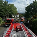 FW-DT: Brand in Zweifamilienhaus – Eine Person gerettet