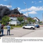 FW-M: Starke Rauchentwicklung durch Brand auf Dach (Ramersdorf)