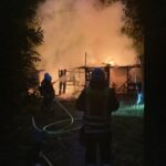 FW-EN: Gartenlaube im Vollbrand – Feuerwehr kann Ausbreitung verhindern