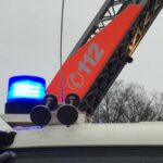 FW-BN: 3 Personen aus Hubsteiger gerettet