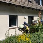 FW-PL: Feuerwehr rettet Bewohner aus verqualmter Wohnung