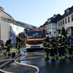 FW-DO: Brand eines Wintergartens richtet erheblichen Gebäudeschaden an