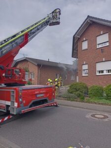 FW Gangelt: Kellerbrand unterbricht die Jubiläumsfeiern in Gangelt