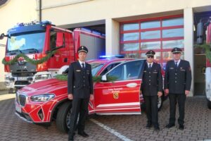 FW Stockach: Fahrzeugweihe der neuen Einsatzfahrzeuge der Feuerwehr Stockach