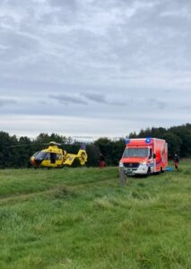 FW-EN: Verkehrsunfall zwischen Motorrad und PKW – Rettungshubschrauber im Einsatz