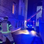 FW Stuttgart: -Akku brennt auf Balkon -Feuerwehr verhindert durch schnelles Eingreifen Ausbreitung auf weitere Wohnungen