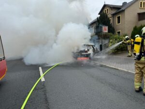 FW Dresden: Informationen zum Einsatzgeschehen von Feuerwehr und Rettungsdienst in der Landeshauptstadt Dresden vom 2. Oktober 2024