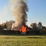 FW Helmstedt: Brand Gartenlaube in der Brunnsohle