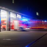 FW-MH: Zimmerbrand im Mehrfamilienhaus