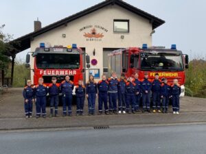 FW Beverungen: Erfolgreicher Berufsfeuerwehrtag der Jugendfeuerwehr Herstelle