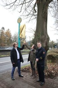 FW-F: Mit Bus und Bahn zur Feuerwehrstraße / Umbenennung der Station Gießener Straße als Teil des Jubiläums „150 Jahre Berufsfeuerwehr Frankfurt am Main“