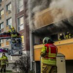 FW Dresden: Wohnungsbrand: Eine schwer verletzte Person gerettet