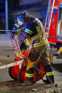 FW Stuttgart: Wohnungsbrand – S-Feuerbach