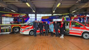 FW Bremerhaven: Vier neue Fahrzeuge für die Feuerwehr Bremerhaven