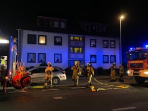 FW Lehrte: Küchenbrand am Heiligabend – Rauchwarnmelder verhindert schlimmeres