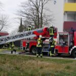 FW Celle: Wohnungsbrand im 6. OG eines Wohnkomplexes