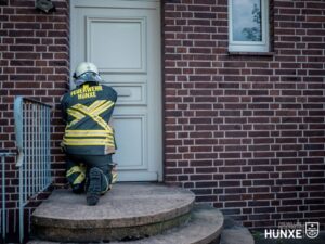 FW Hünxe: Gestürzte Person in verschlossener Wohnung