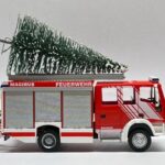 FW Beverungen: Tannenbaumsammelaktion der Jugendfeuerwehr Beverungen und Jugendfeuerwehr Herstelle