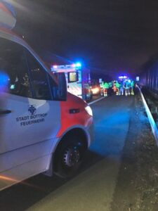 FW-BOT: Verkehrsunfall auf der BAB A42