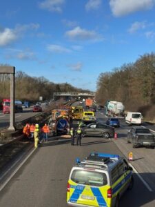 FW Ratingen: Verkehrsunfall auf der BAB 3