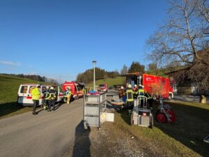 KFV Bodenseekreis: Großeinsatz bei Wohnhausbrand