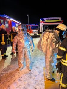 FW-ROW: Winterwetter sorgt für Verkehrsunfälle auf Autobahn 1 – Hansalinie Stunden lang voll gesperrt