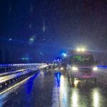 FW-NE: Verkehrsunfall auf der Fleher Brücke | Unfallfahrzeug alarmierte Feuerwehr via eCall