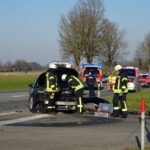 FW Sonsbeck: Verkehrsunfall mit zwei Verletzten