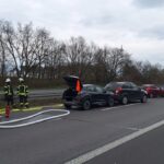 FW Sonsbeck: Auffahrunfall mit fünf beteiligten PKW auf der A57