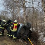 FW-AUR: Aufwendige technische Rettung nach Verkehrsunfall