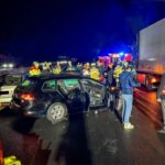 FW-E: Schwerer Verkehrsunfall auf der BAB 40 – viele Fahrzeuge beteiligt