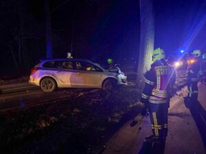 FW Flotwedel: Zwei parallele Einsätze für die Ortsfeuerwehr Wienhausen am Abend des 04. März 2025