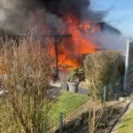 FW-DO: Feuer in Wambel / Gartenlaube brennt in voller Ausdehnung