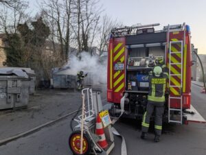 FW-EN: Wohnhausbrand in der Nacht